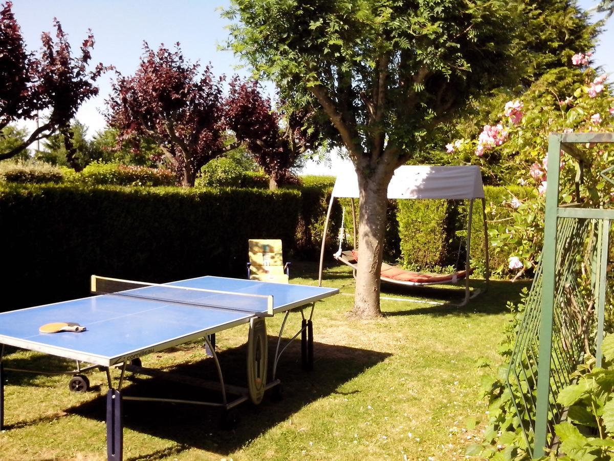 Les Nympheas, Appart Au Calme Et Grand Jardin A 15 Min De Disneyland, Crecy-la-Chapelle Bagian luar foto